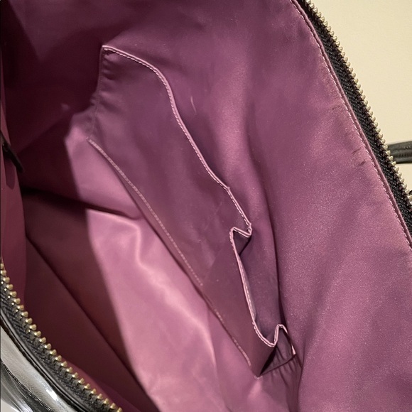 Authentic COACH Laura Circle Signature Black Leather Bag / Purse / Tote - LARGE - Picture 5 of 16